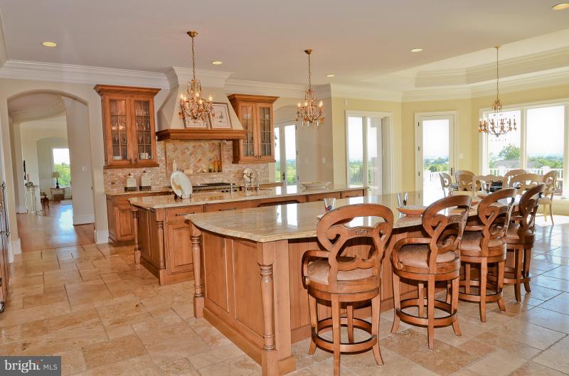 HISTORIC SELMA ESTATES - Residential