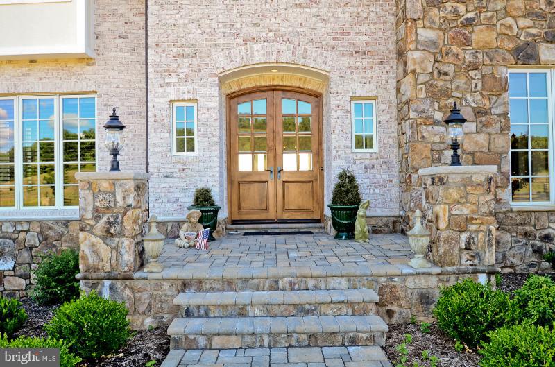 HISTORIC SELMA ESTATES - Residential