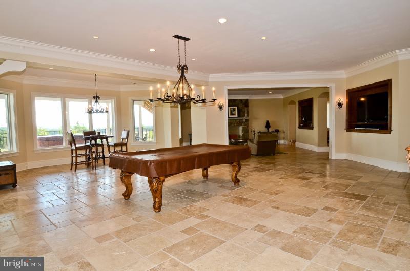 HISTORIC SELMA ESTATES - Residential