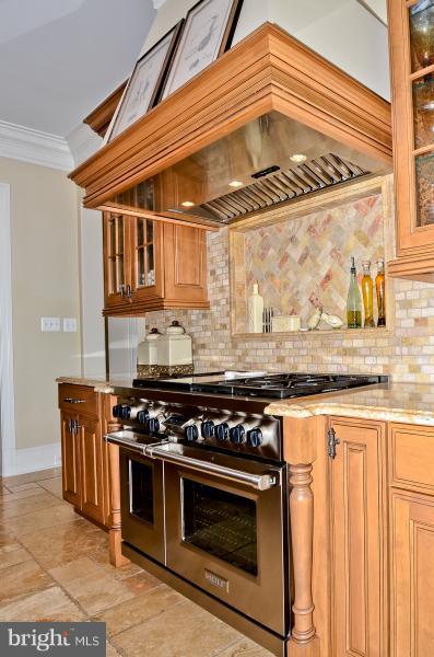 HISTORIC SELMA ESTATES - Residential