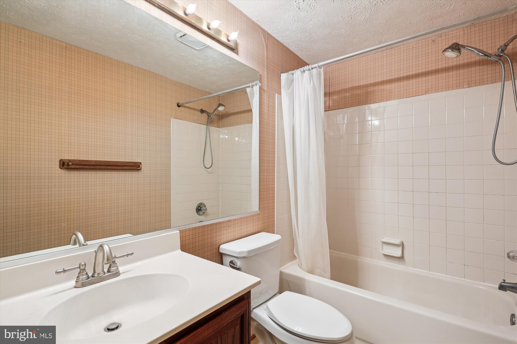 TANGLEWOOD - Residential