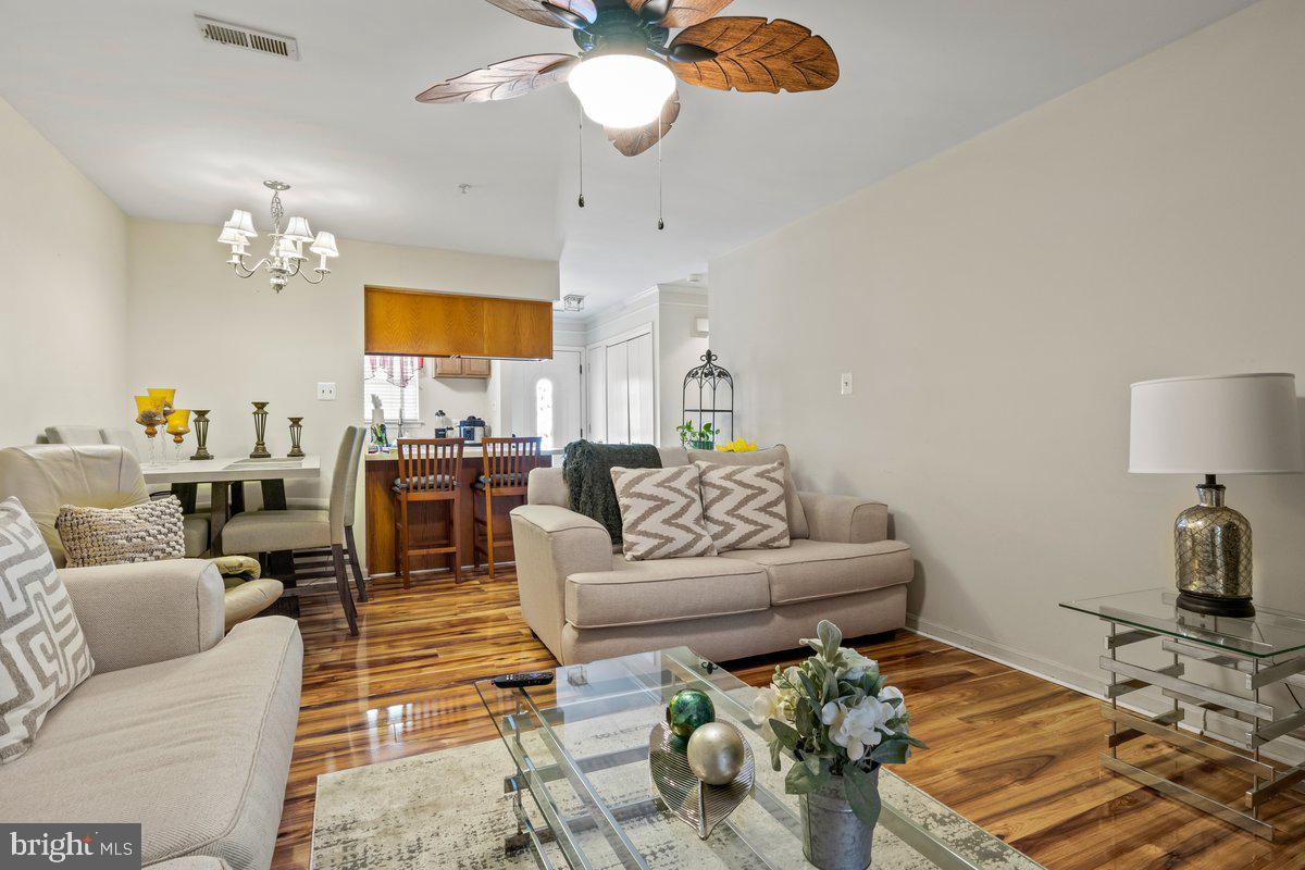 CHERRY VIEW PARK - Residential