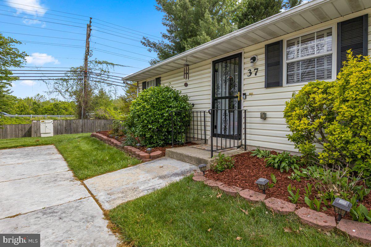 CHERRY VIEW PARK - Residential