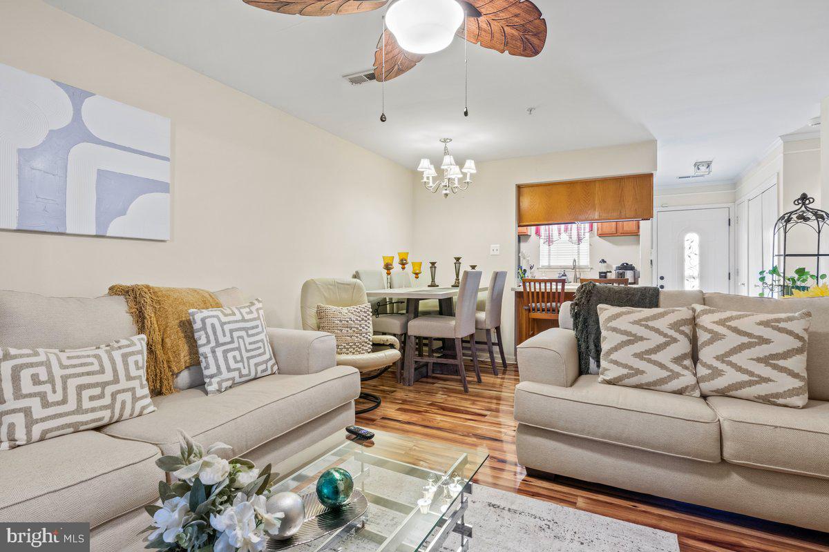 CHERRY VIEW PARK - Residential