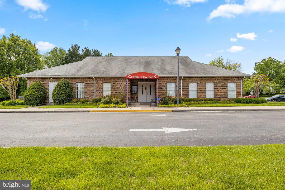 CHERRY VIEW PARK - Residential