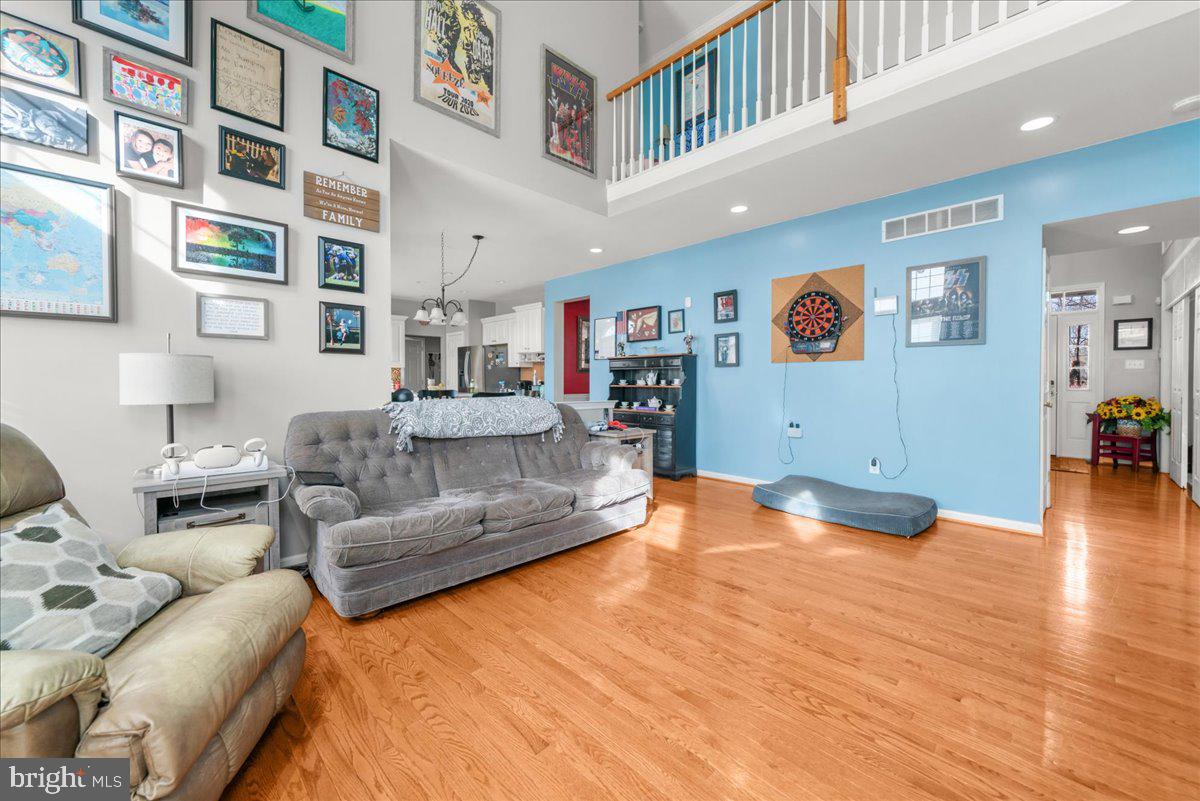 ACADEMY PLACE - Residential