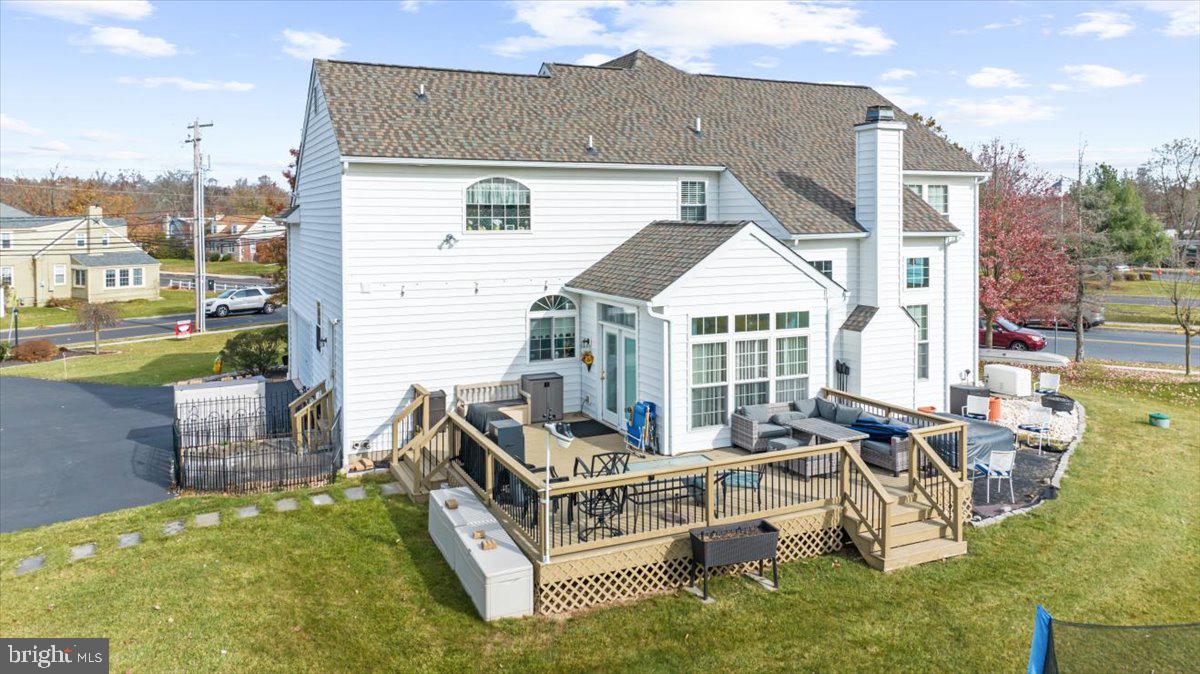 ACADEMY PLACE - Residential