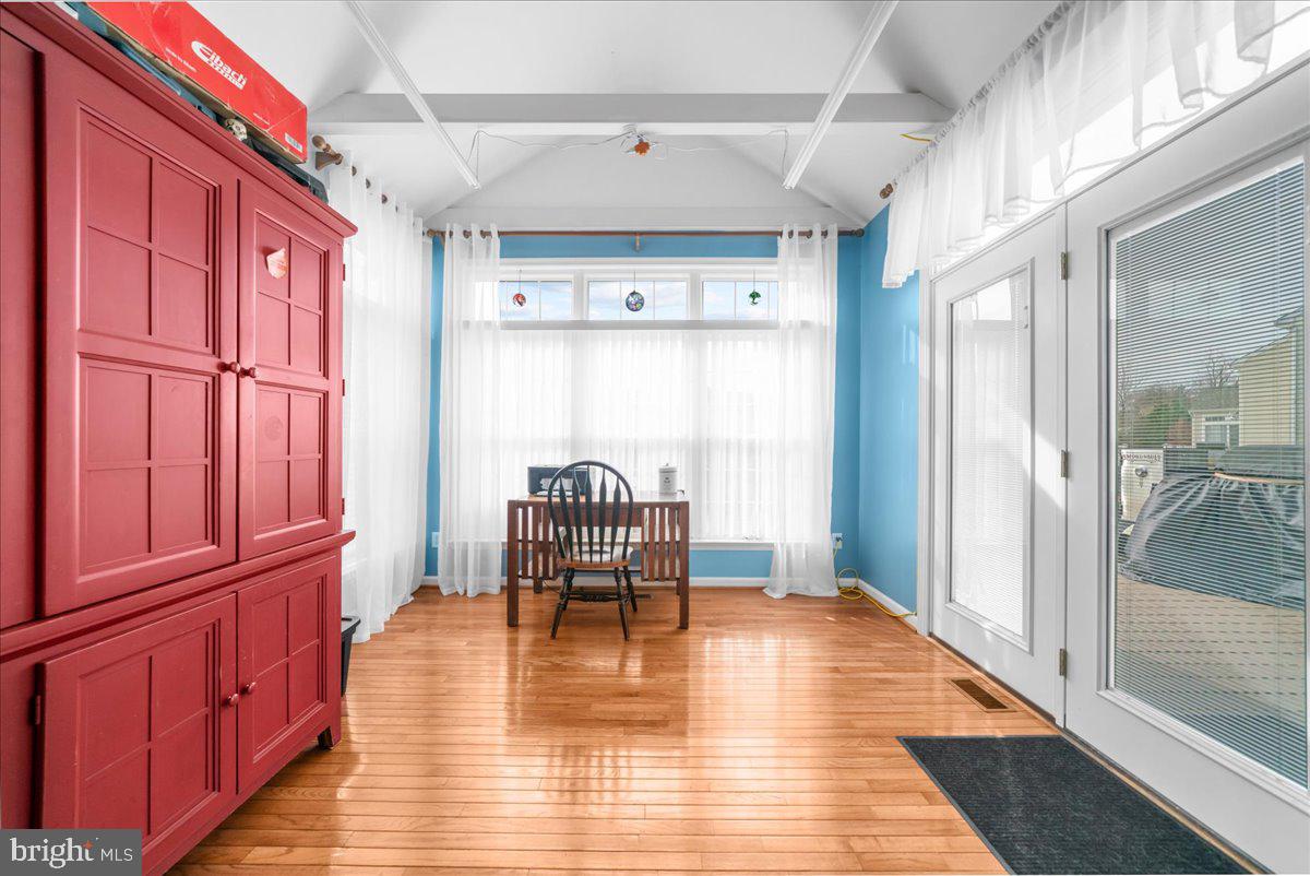 ACADEMY PLACE - Residential