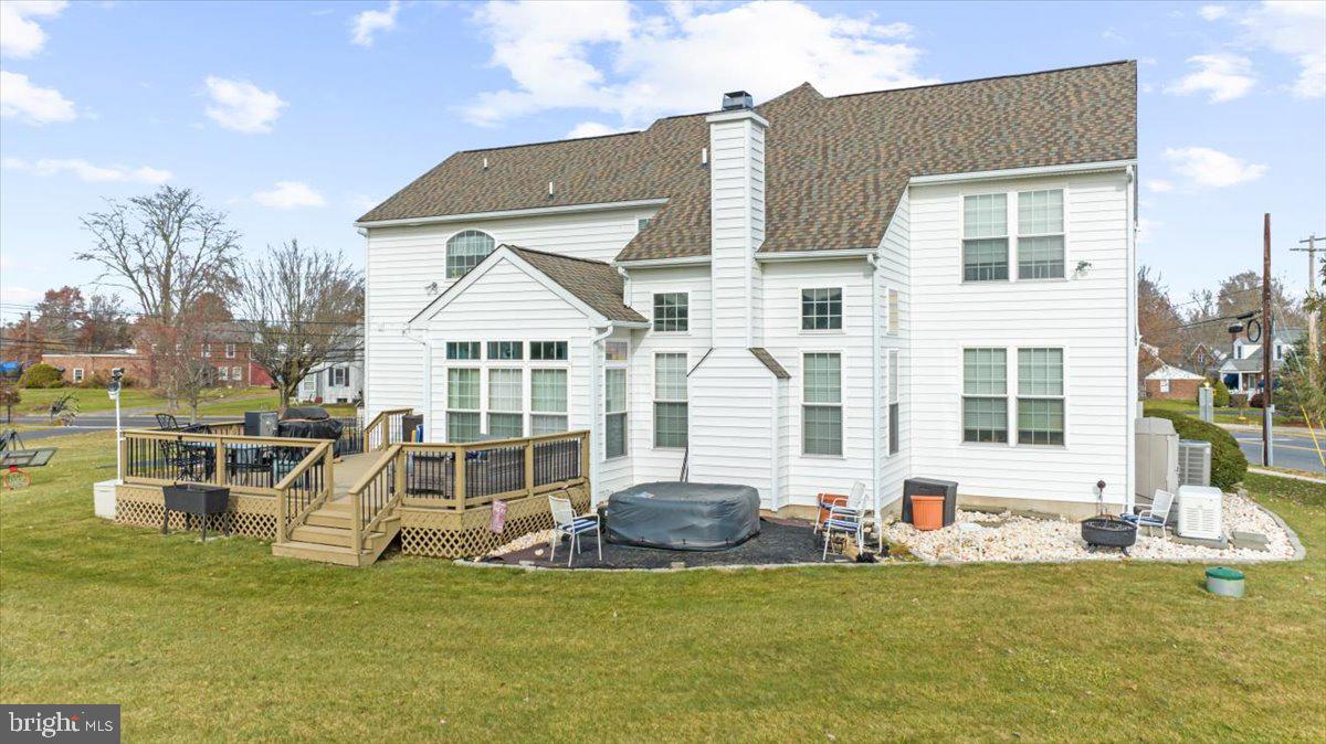 ACADEMY PLACE - Residential