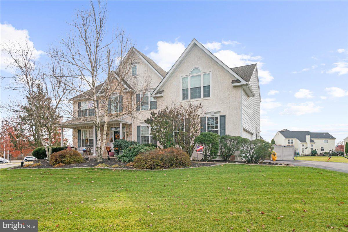 ACADEMY PLACE - Residential
