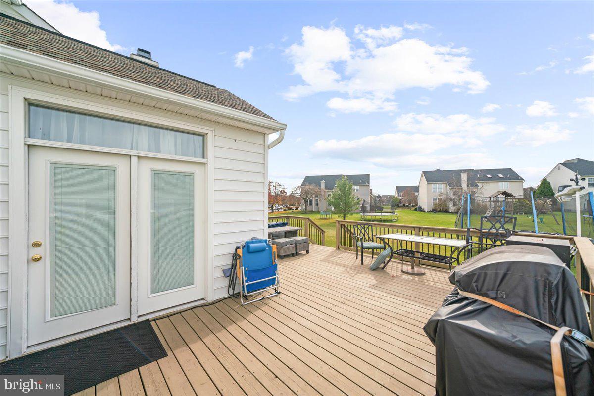 ACADEMY PLACE - Residential