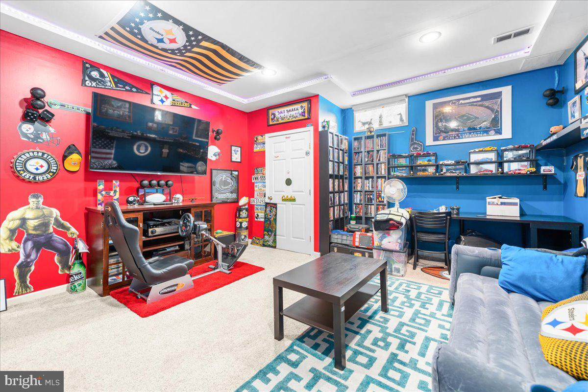 ACADEMY PLACE - Residential