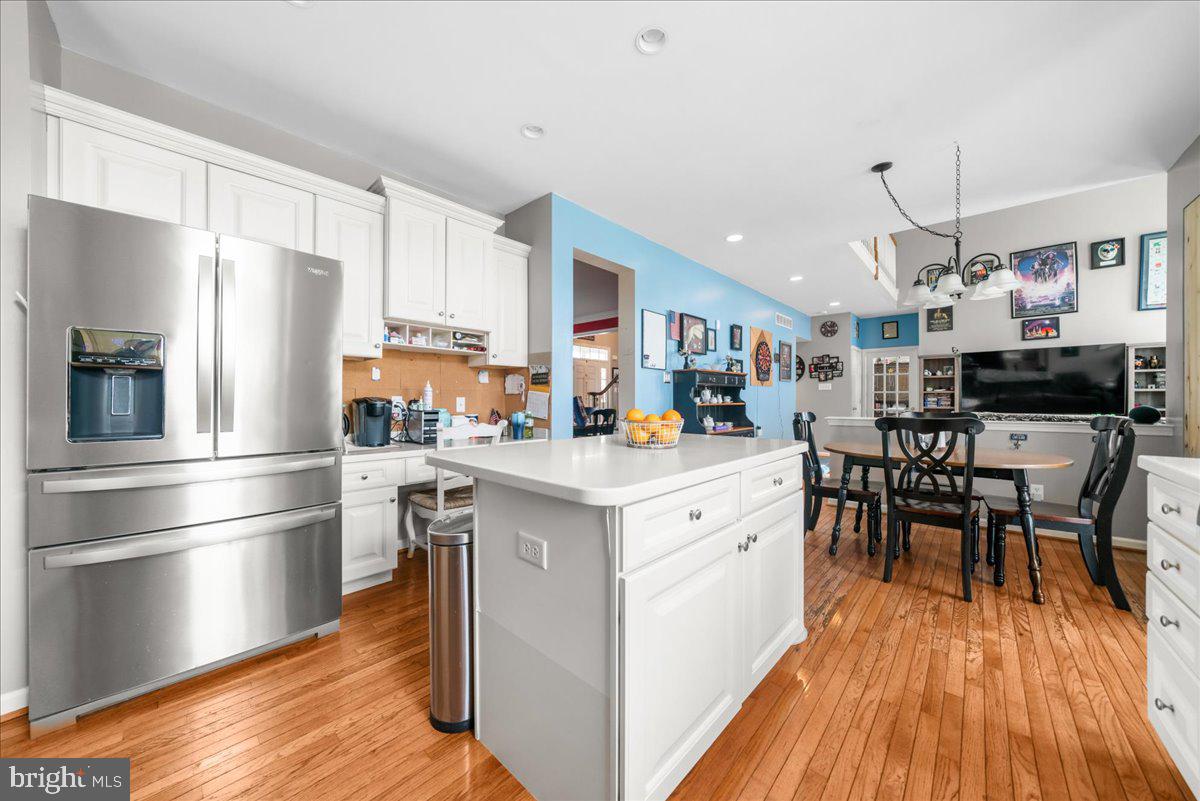 ACADEMY PLACE - Residential