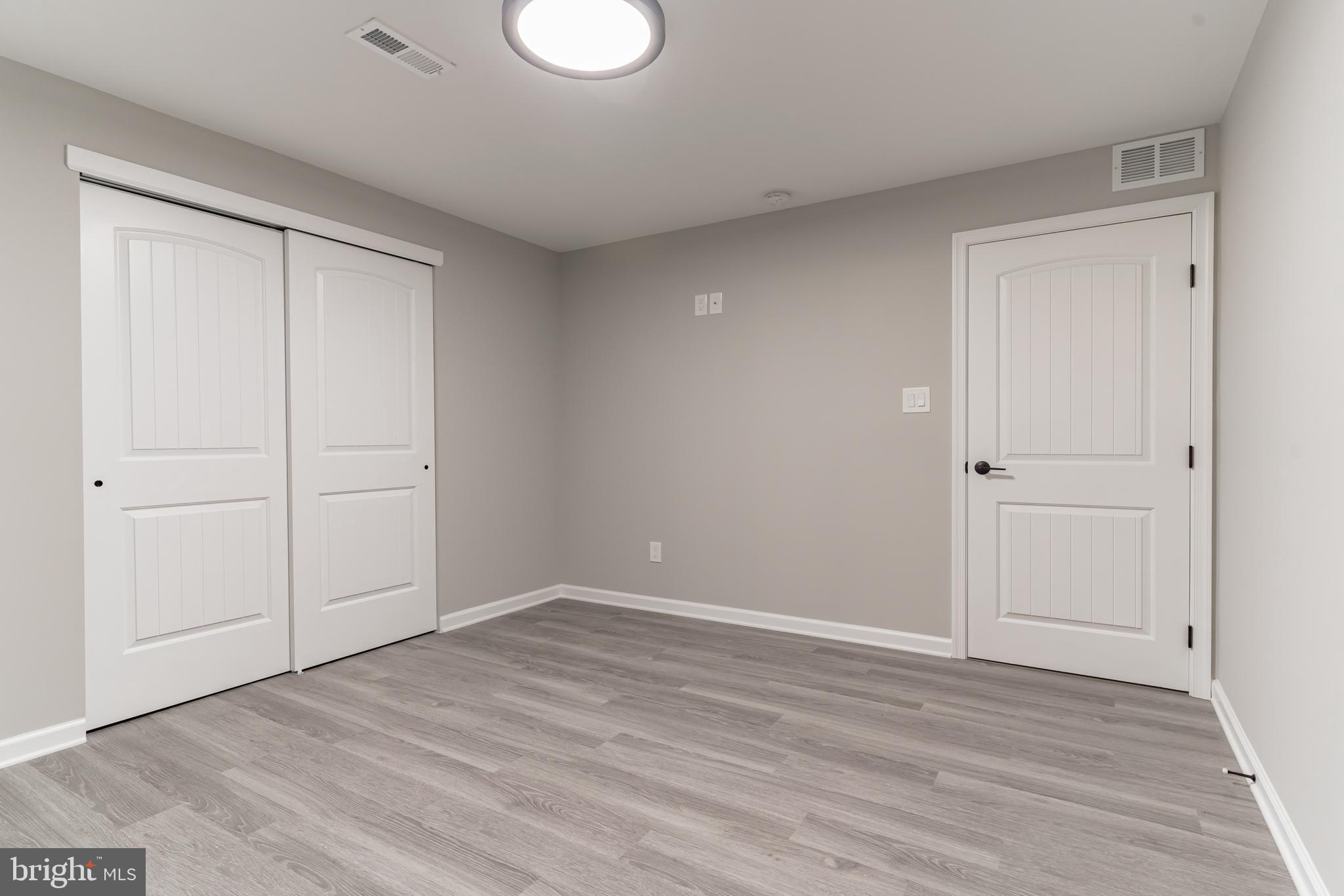 NON AVAILABLE - Residential