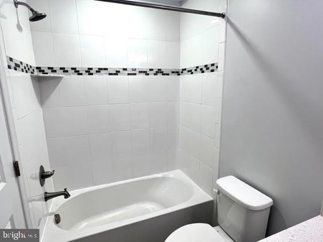 WESTMOORE AT MOOREFIELD - Residential Lease