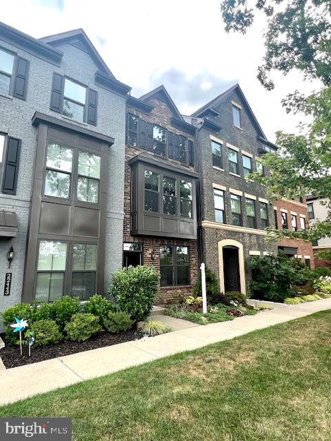 WESTMOORE AT MOOREFIELD - Residential Lease