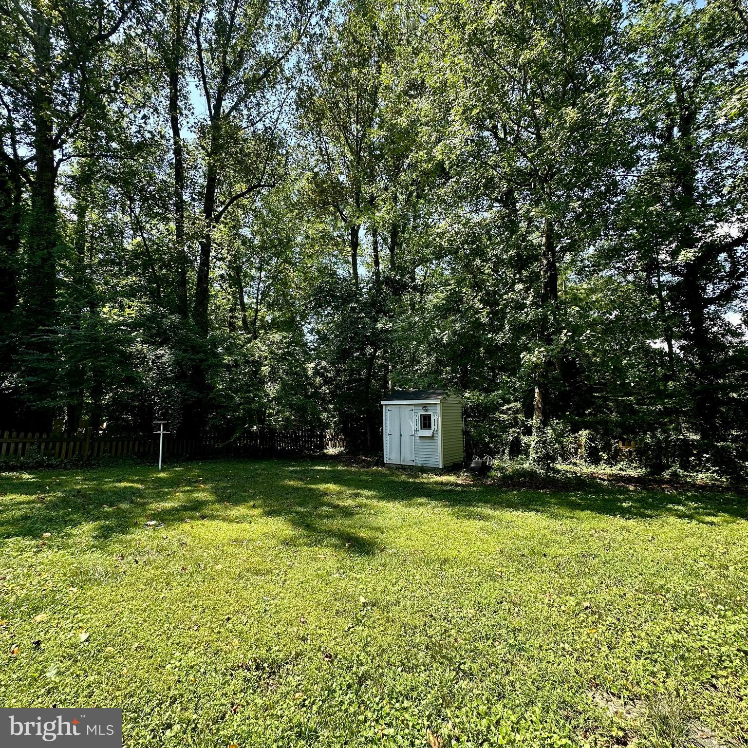 NEWPORT/RIVER MOUTH - Residential Lease