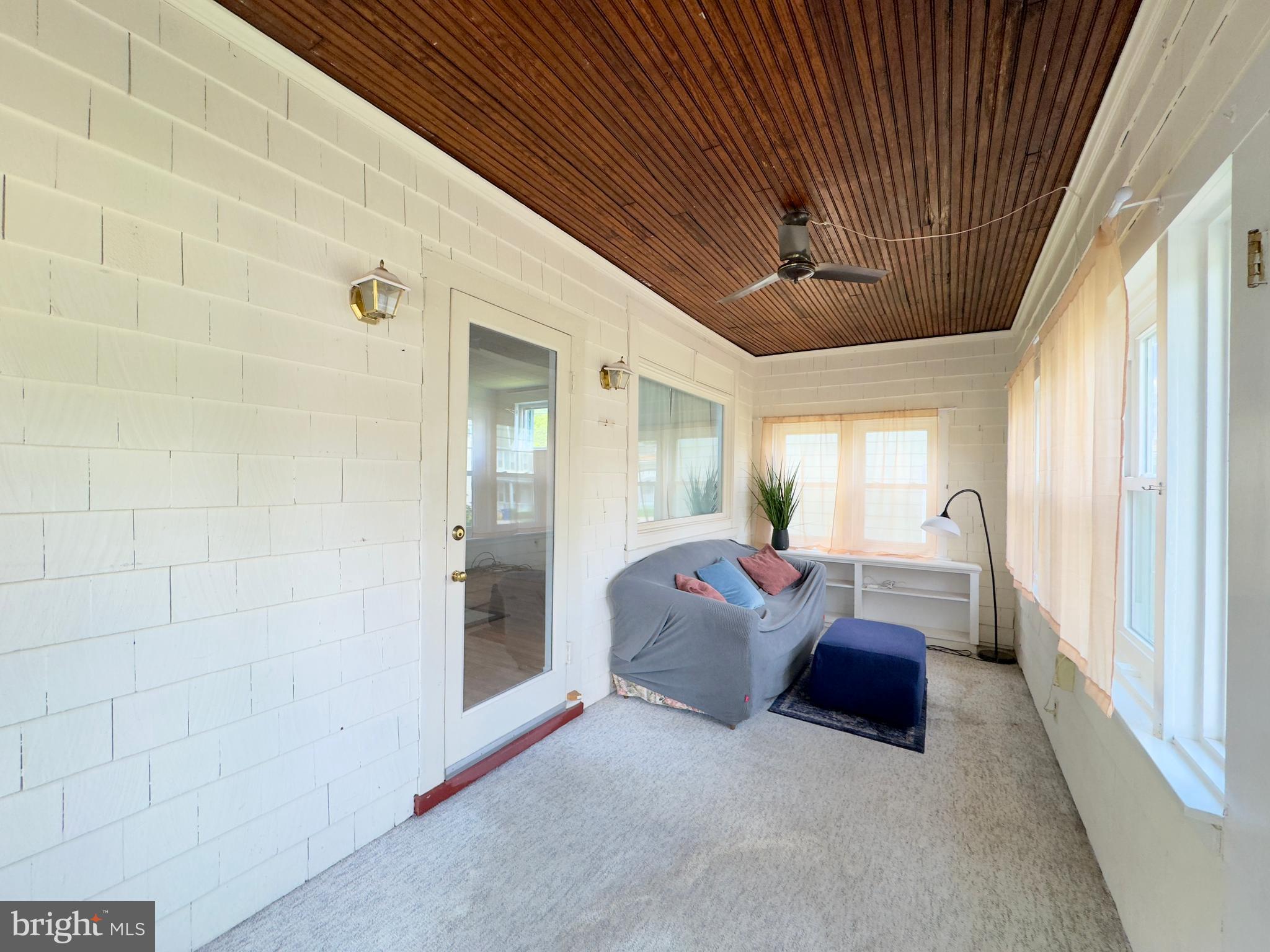 GLENHAM - BELFORD - Residential Lease