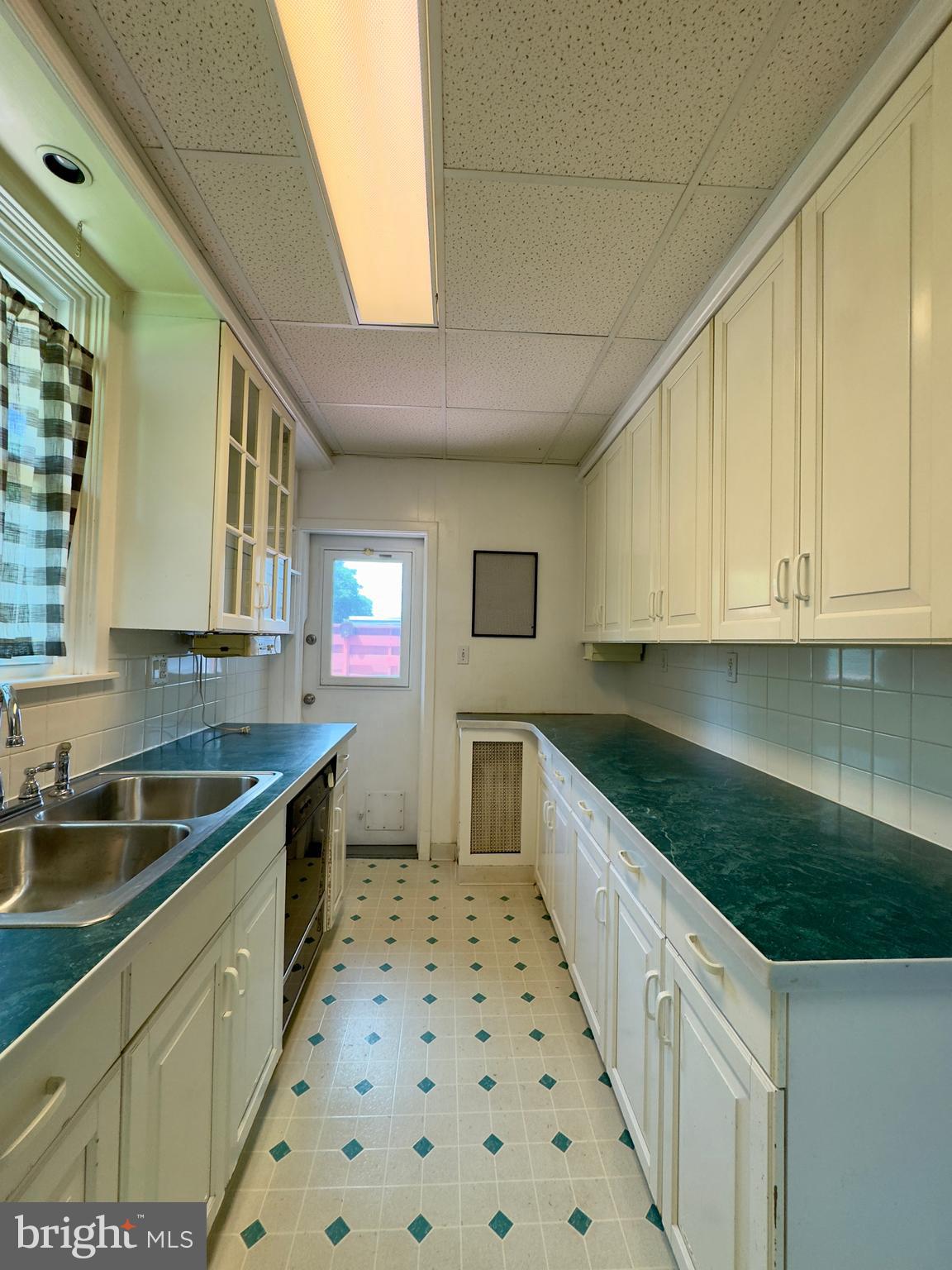 GLENHAM - BELFORD - Residential Lease