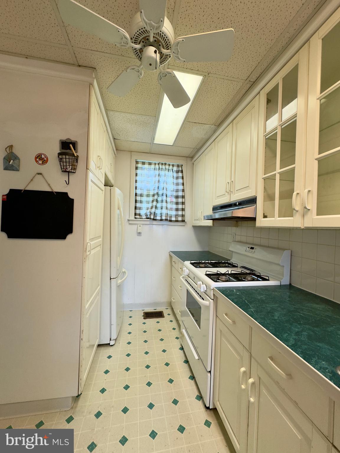 GLENHAM - BELFORD - Residential Lease