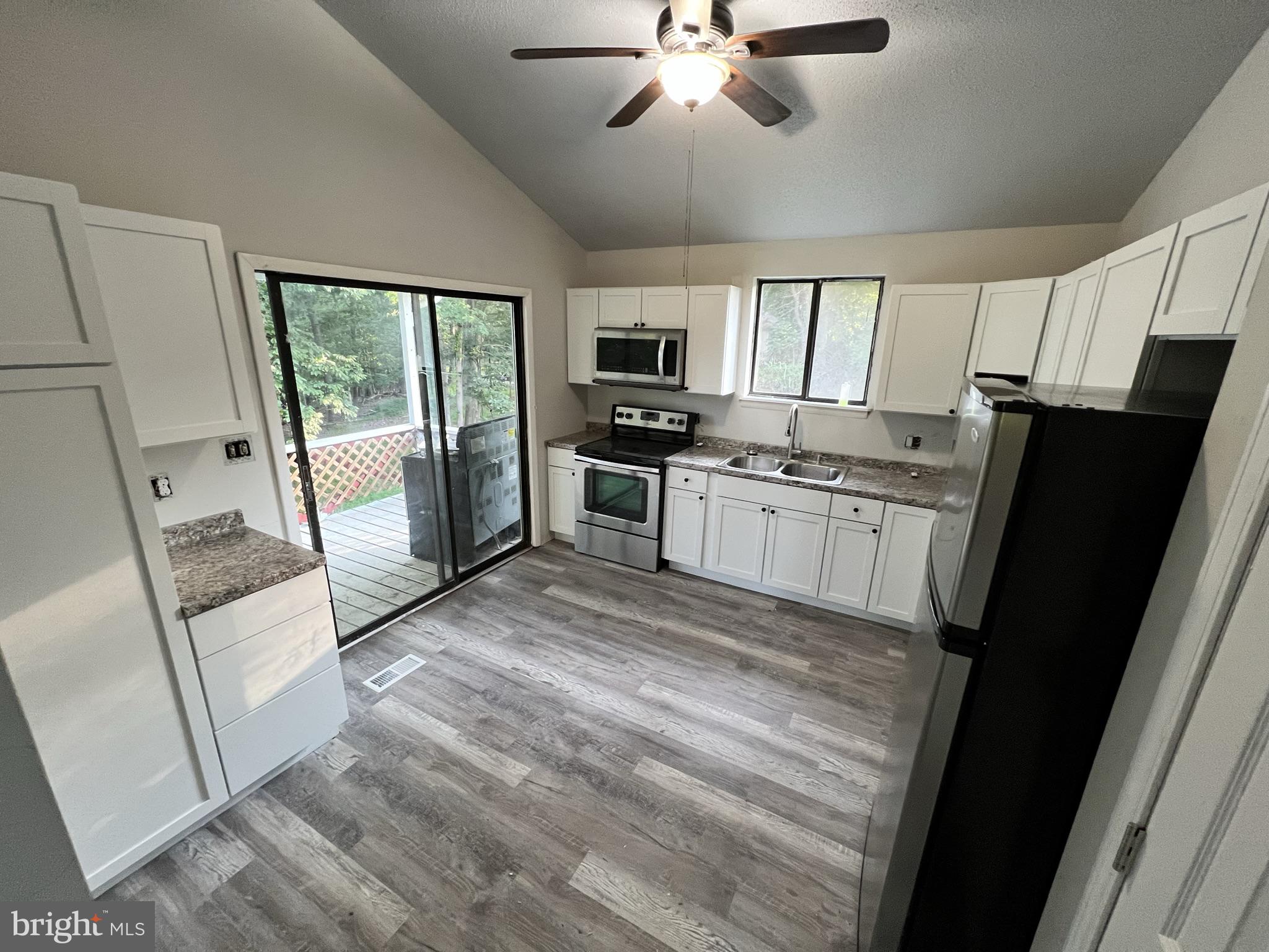 DEERWOOD - Residential