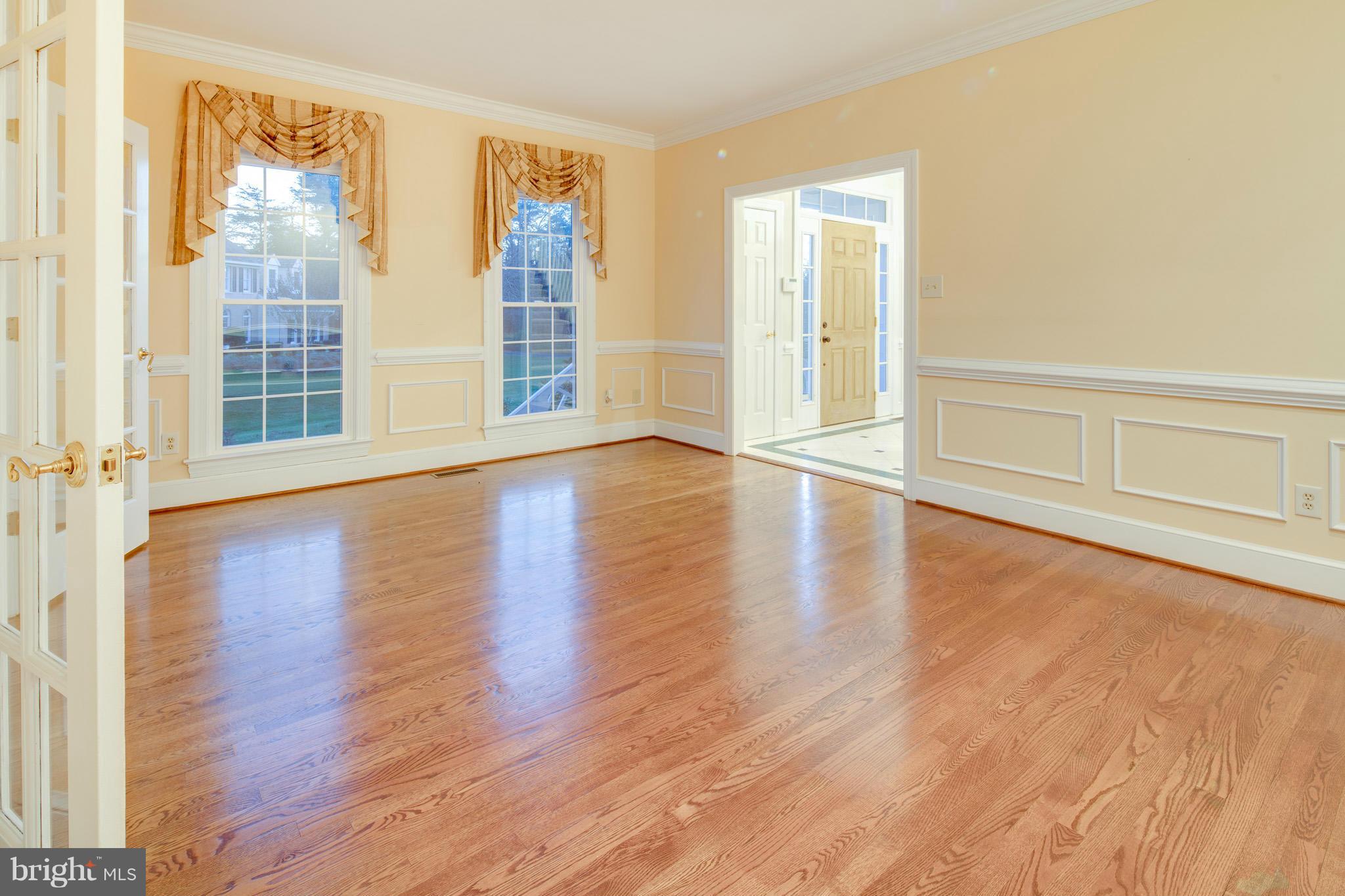 WESTPORT - Residential