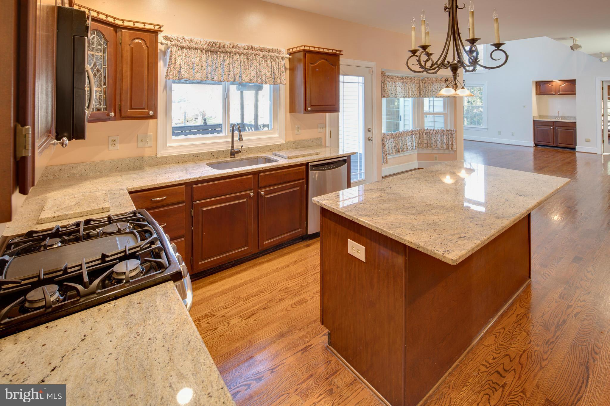 WESTPORT - Residential