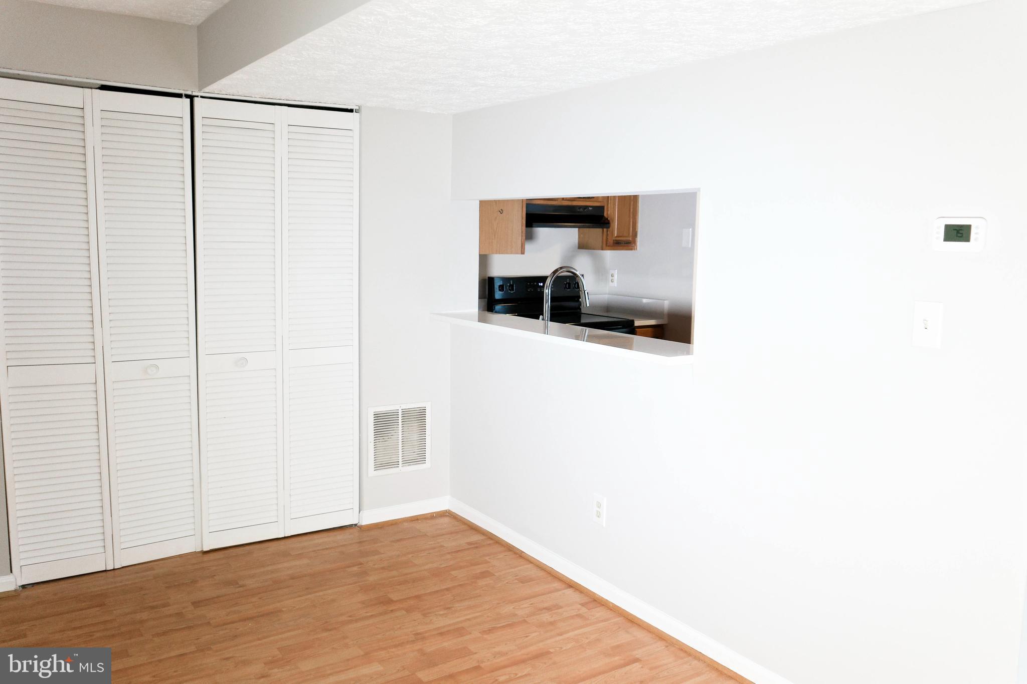 3931 SUNNY BROOK COURT
