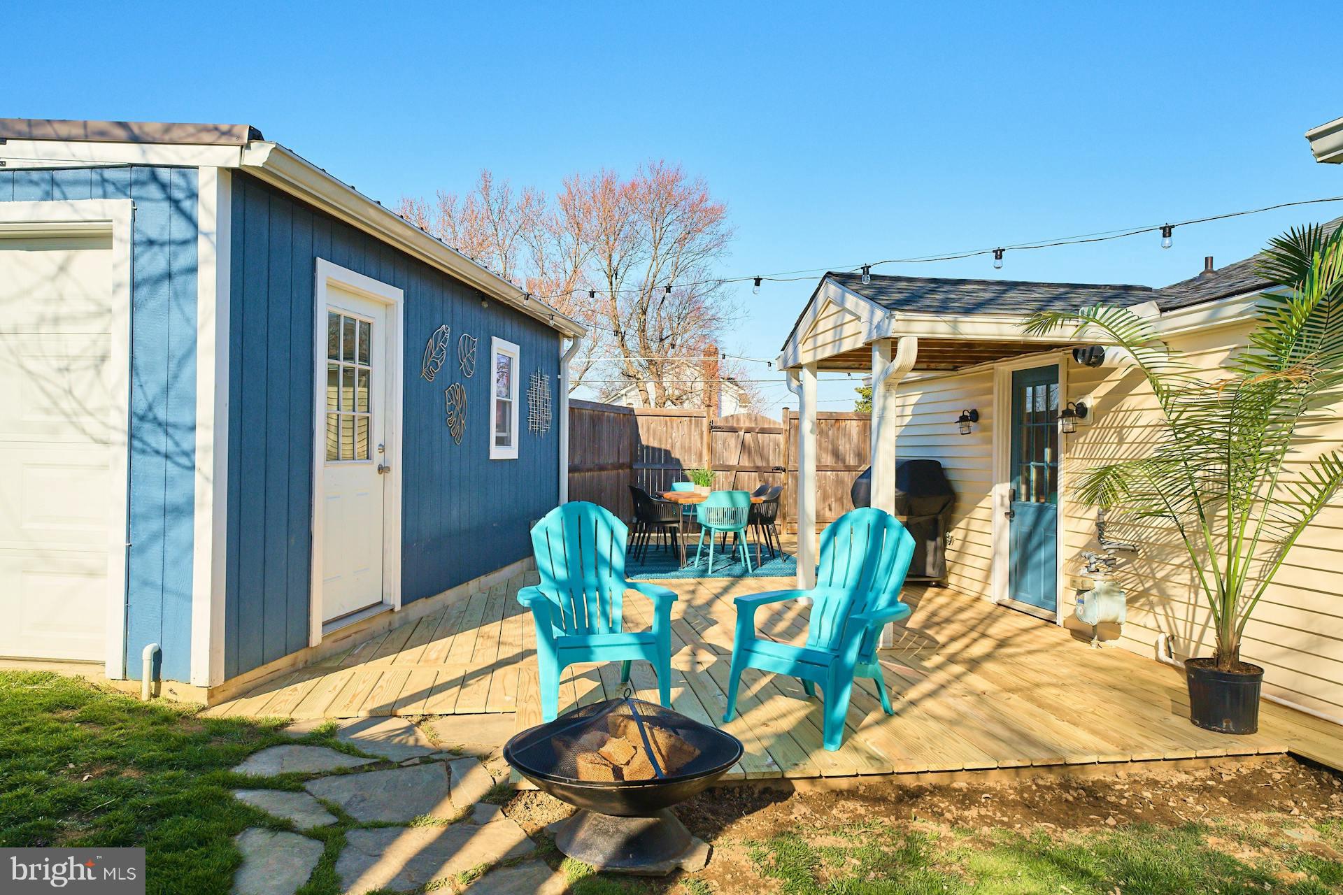 VIRGINIA HILLS - Residential
