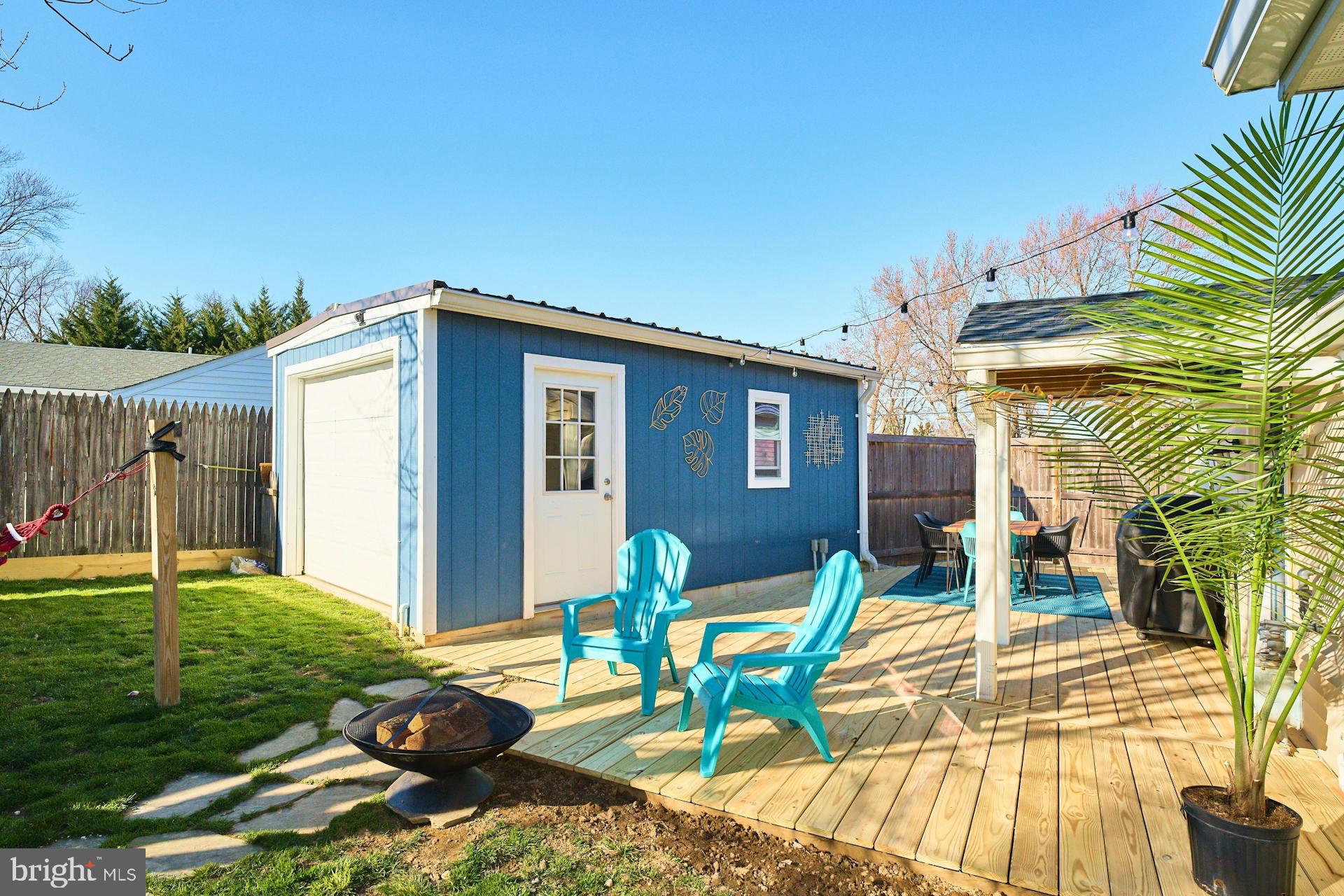 VIRGINIA HILLS - Residential