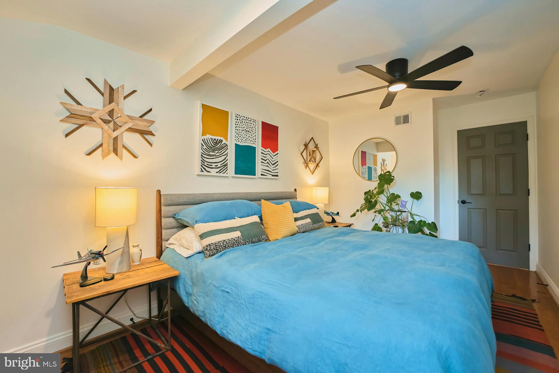 VIRGINIA HILLS - Residential