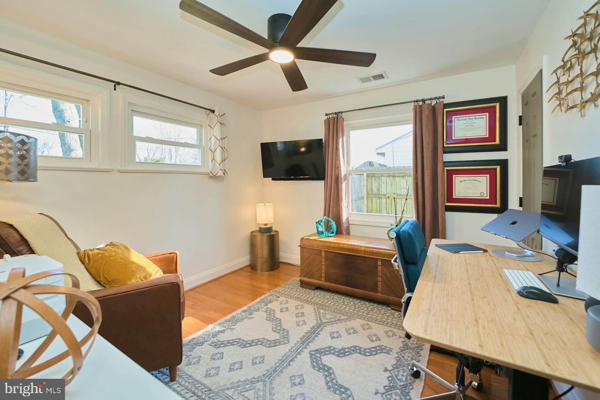 VIRGINIA HILLS - Residential