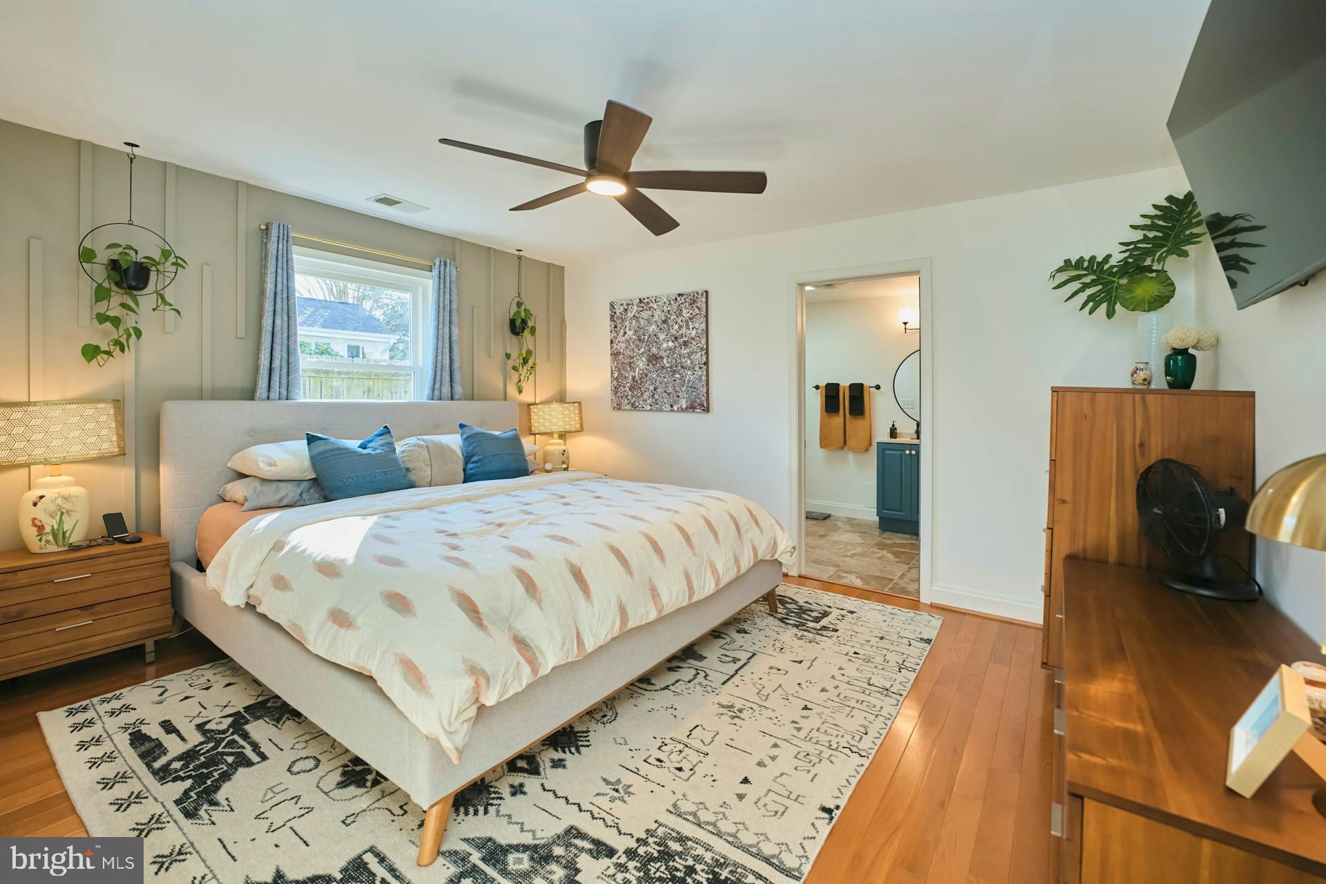 VIRGINIA HILLS - Residential