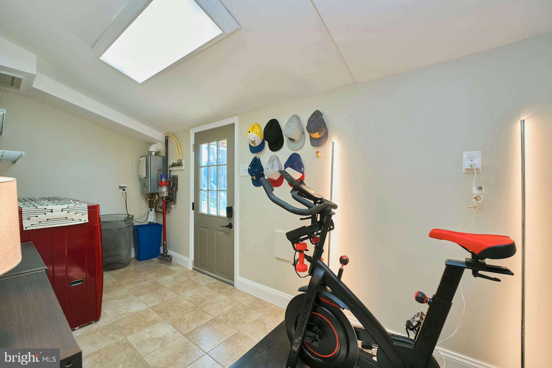 VIRGINIA HILLS - Residential