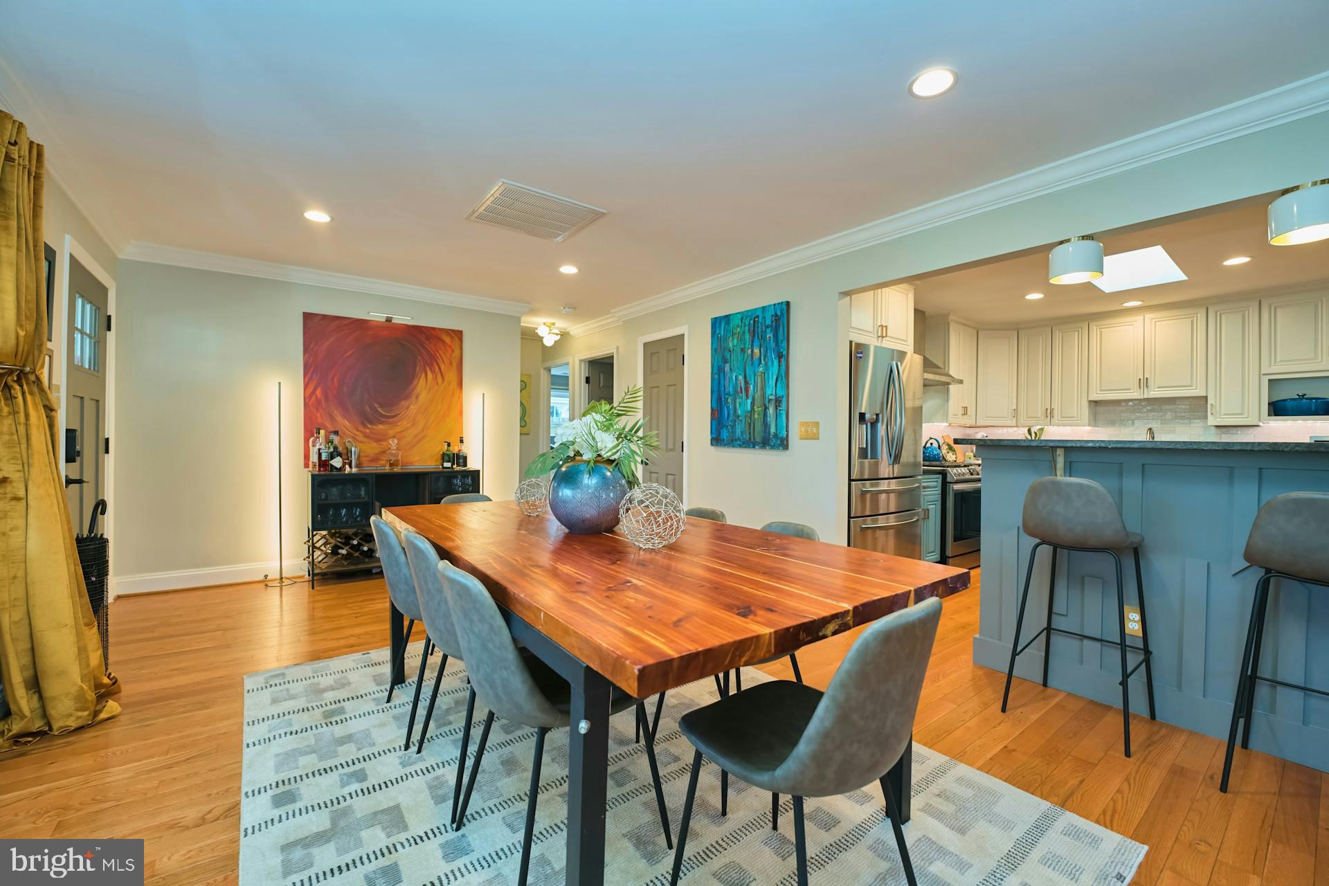 VIRGINIA HILLS - Residential