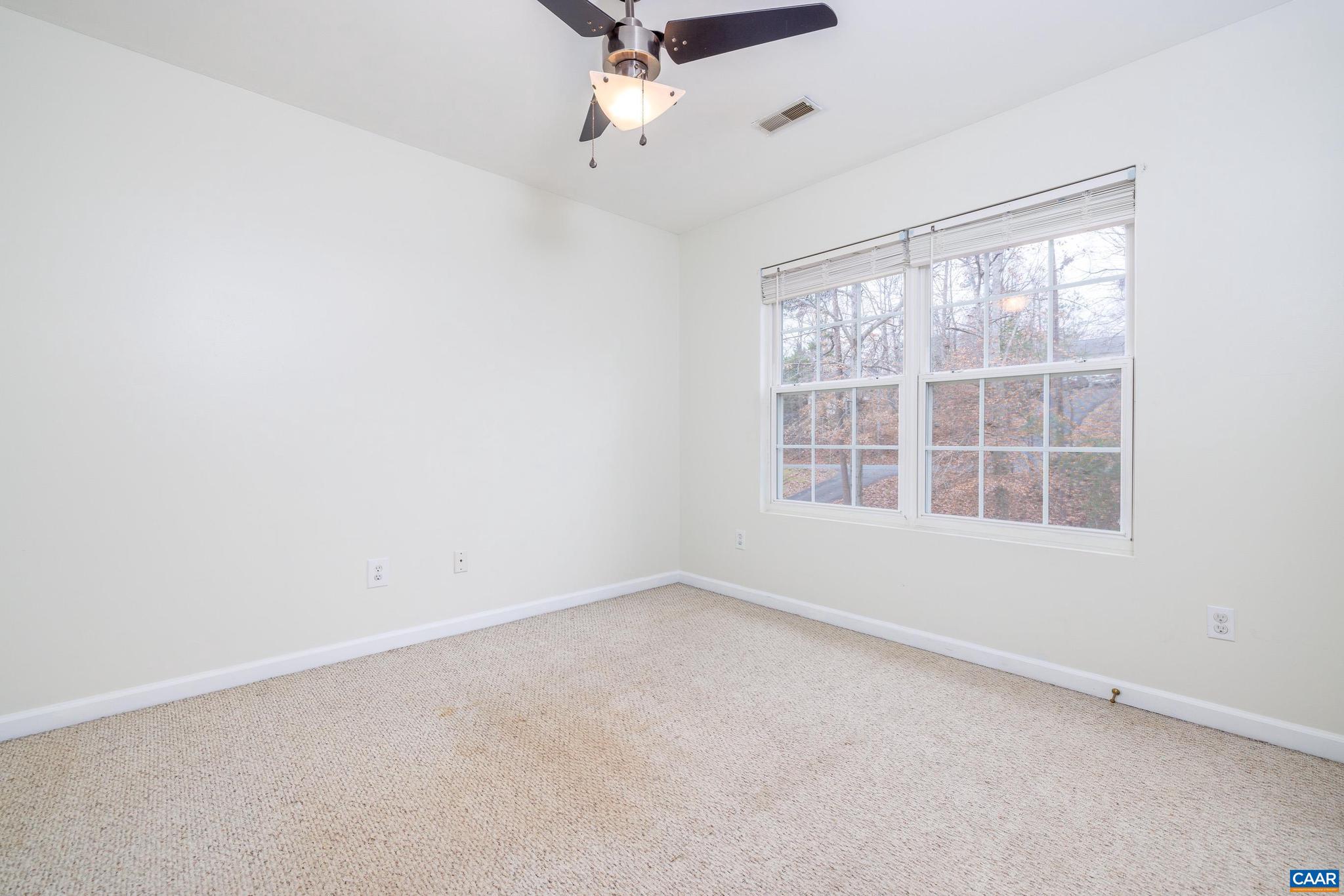 LAKE MONTICELLO - Residential