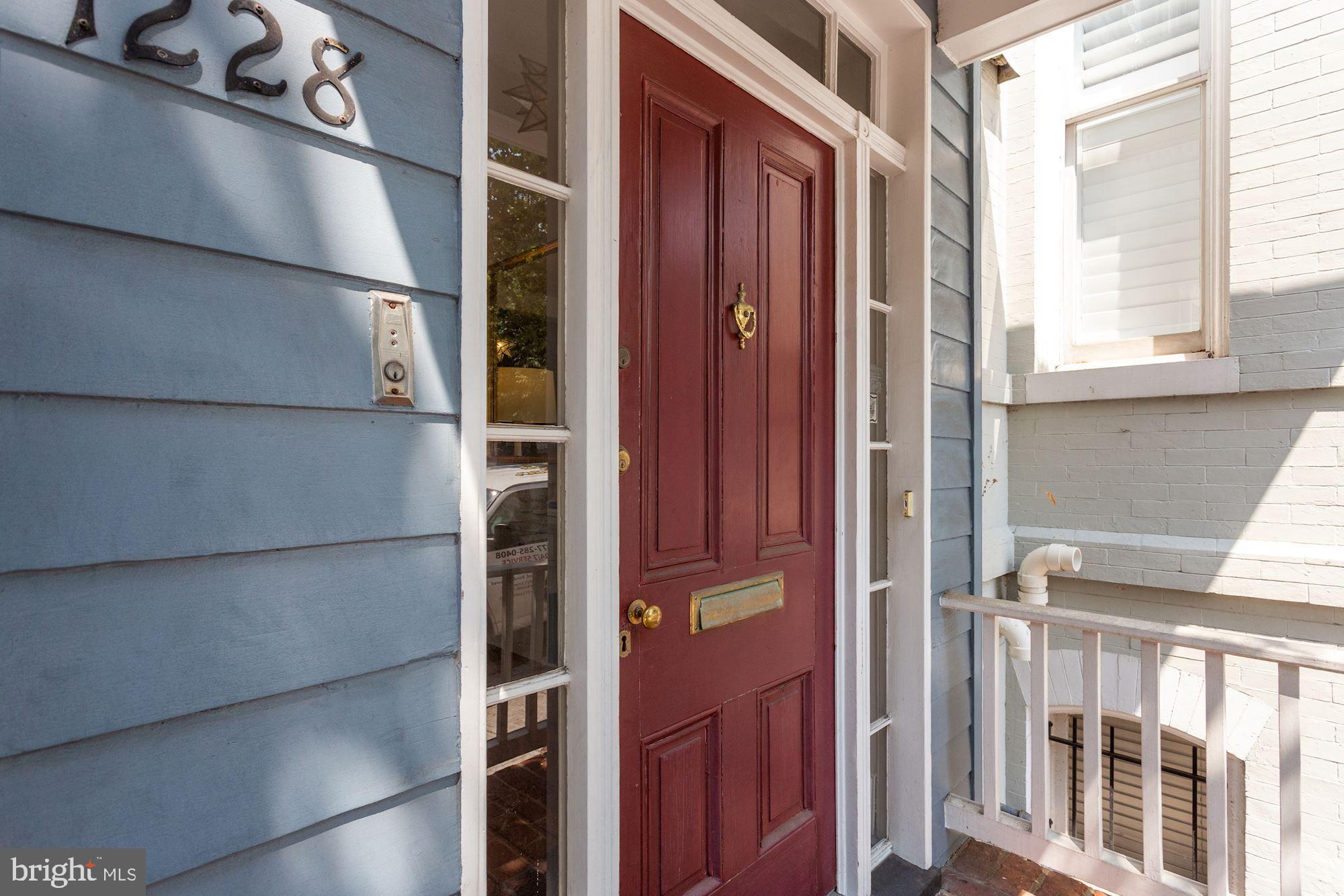 GEORGETOWN - Residential