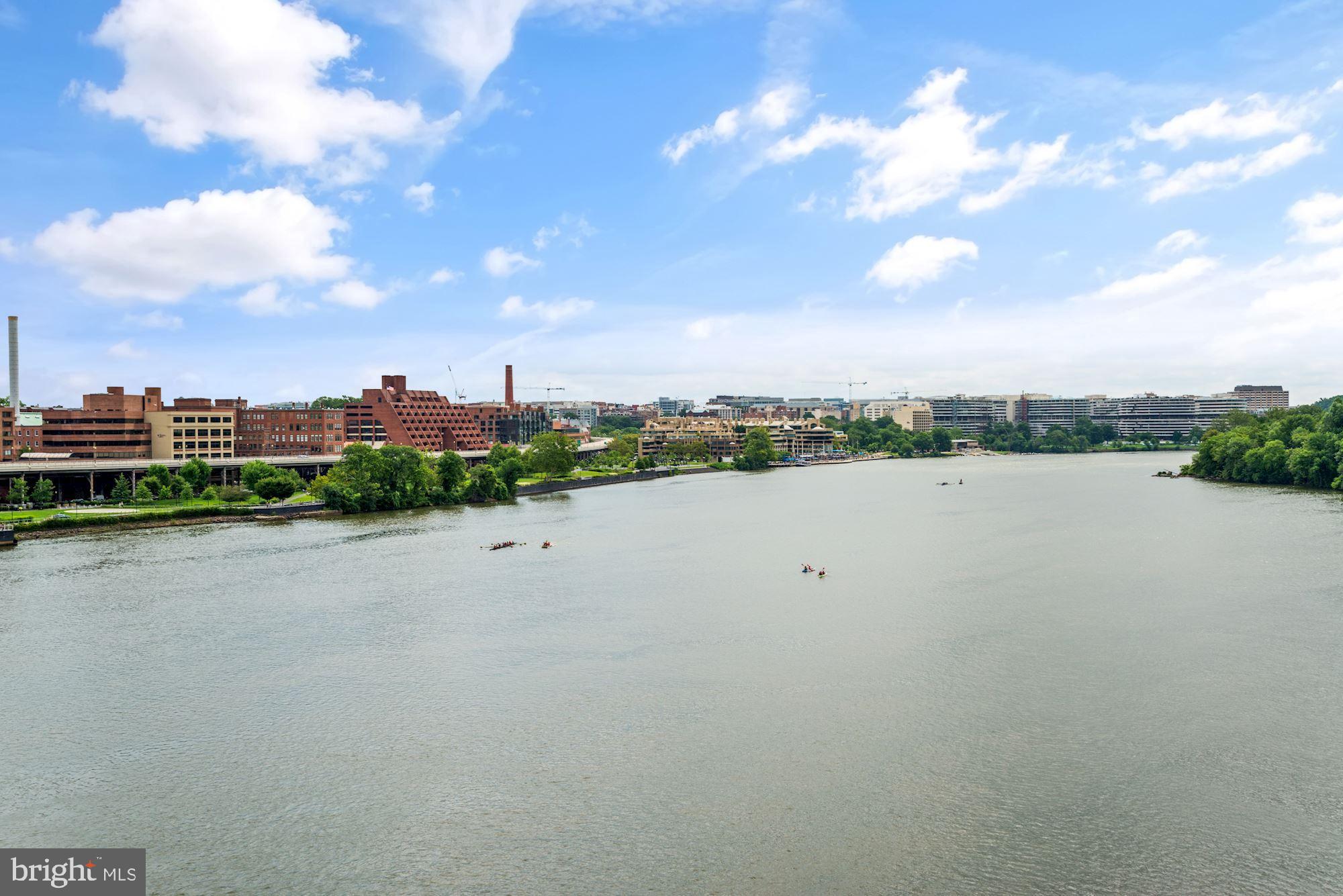 GEORGETOWN - Residential