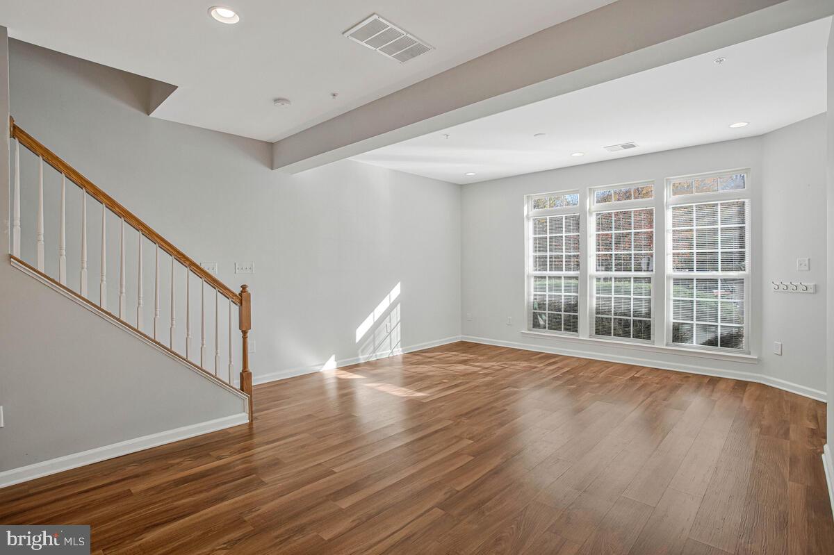 RICHFIELD STATION VILLAGE - Residential