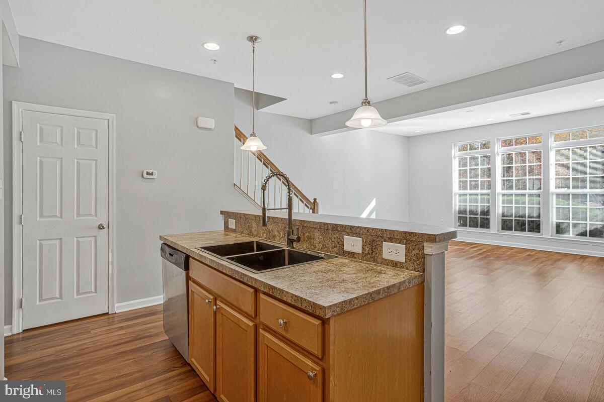 RICHFIELD STATION VILLAGE - Residential