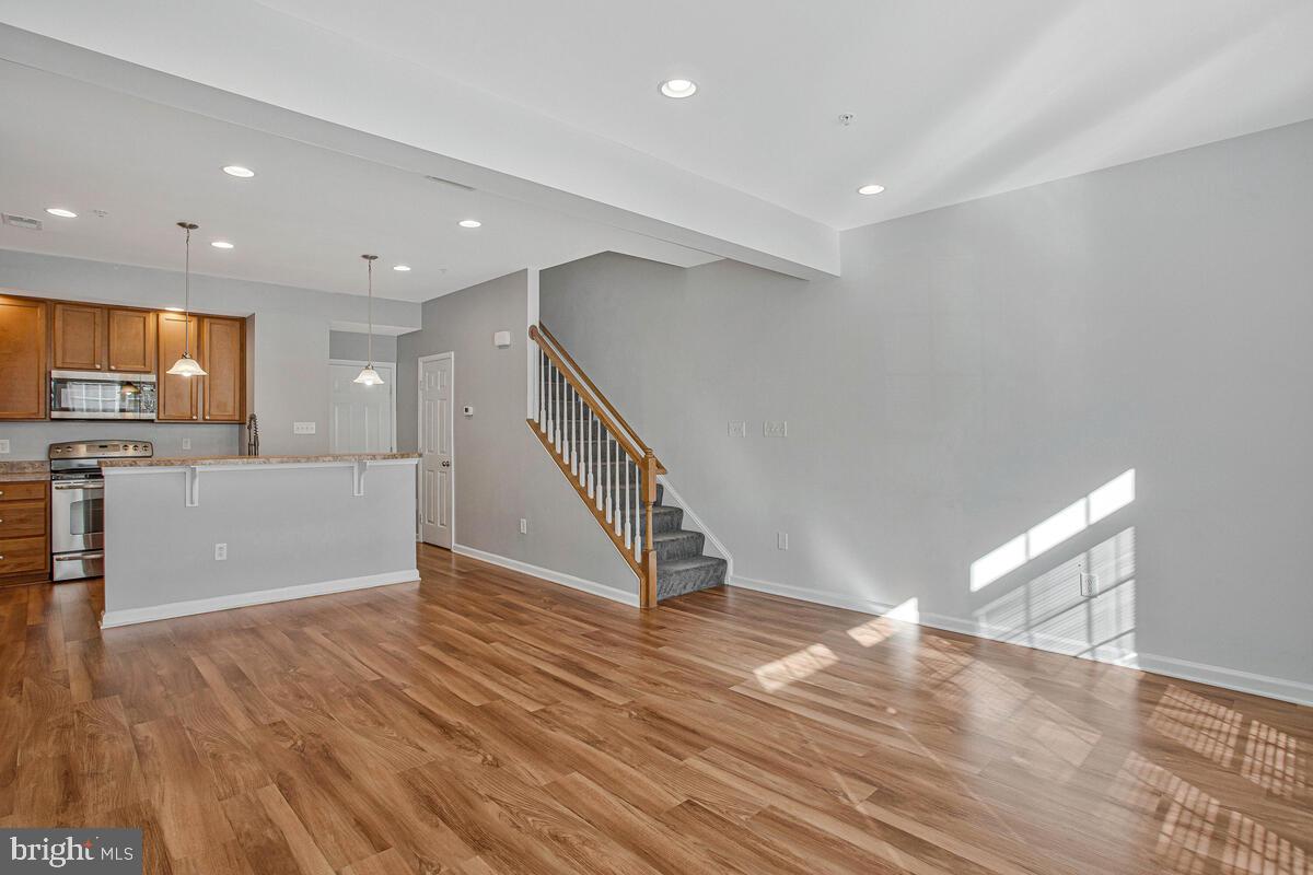 RICHFIELD STATION VILLAGE - Residential