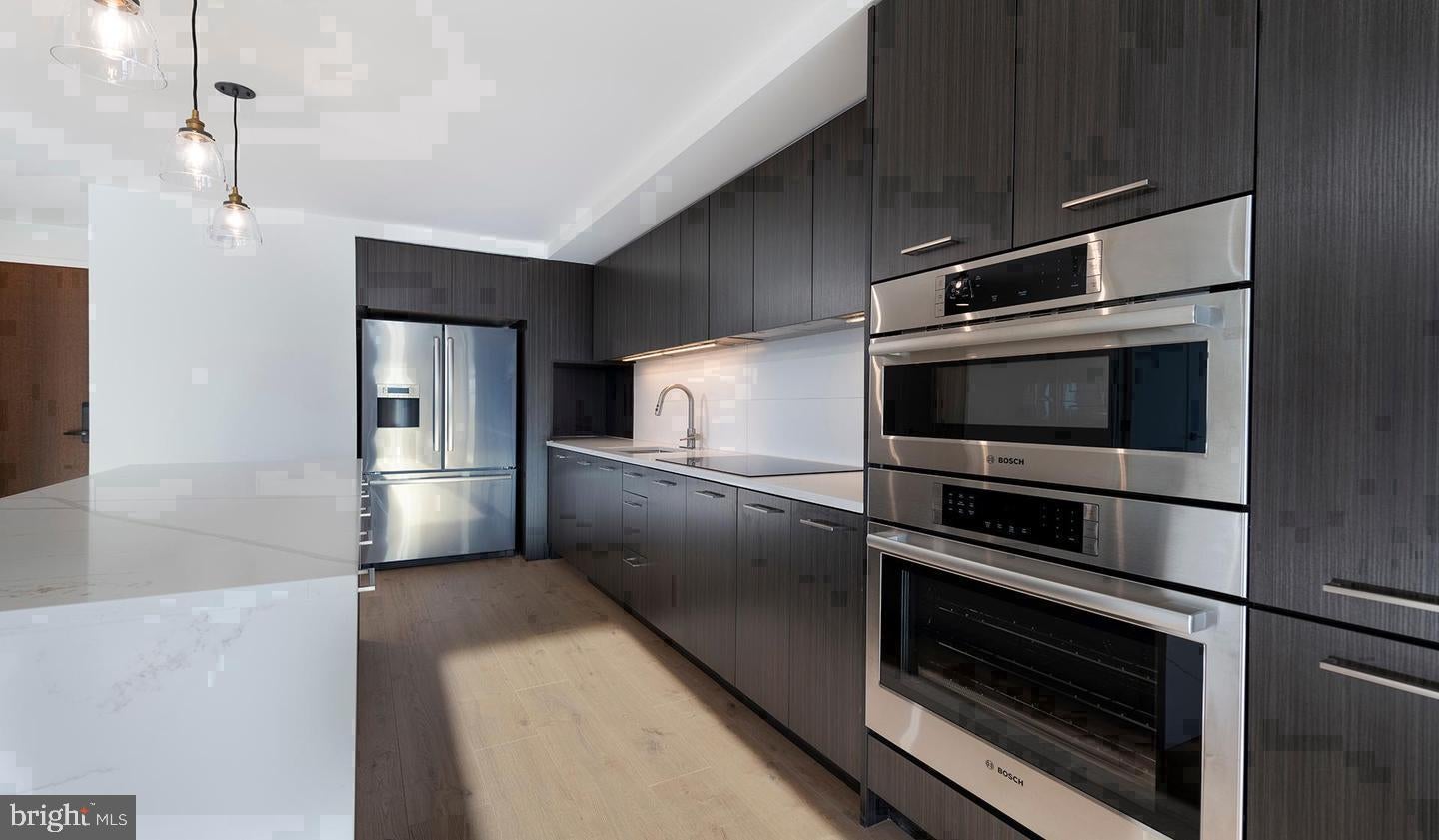 4710 ELM STREET W-0101