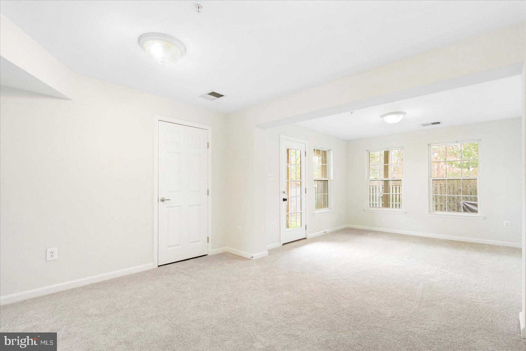 TANYARD SPRINGS - Residential