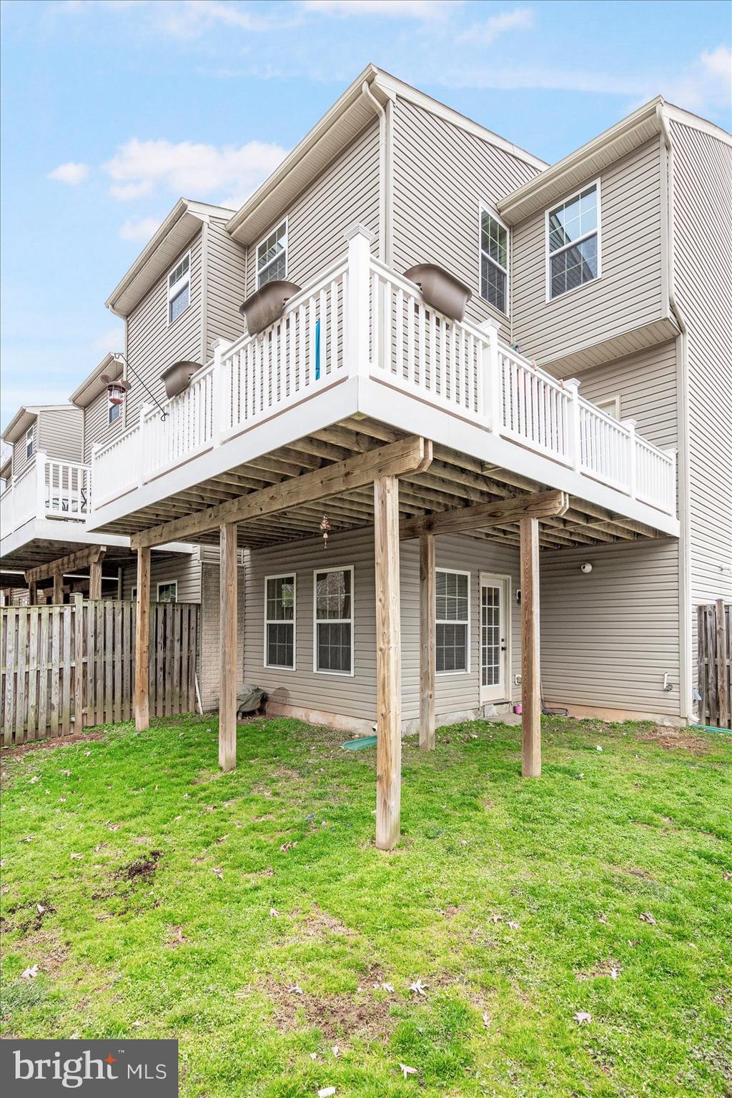 TANYARD SPRINGS - Residential