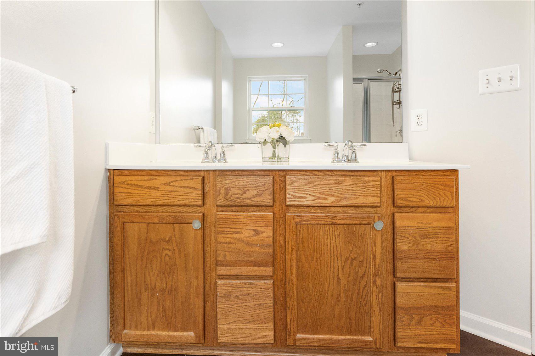 TANYARD SPRINGS - Residential