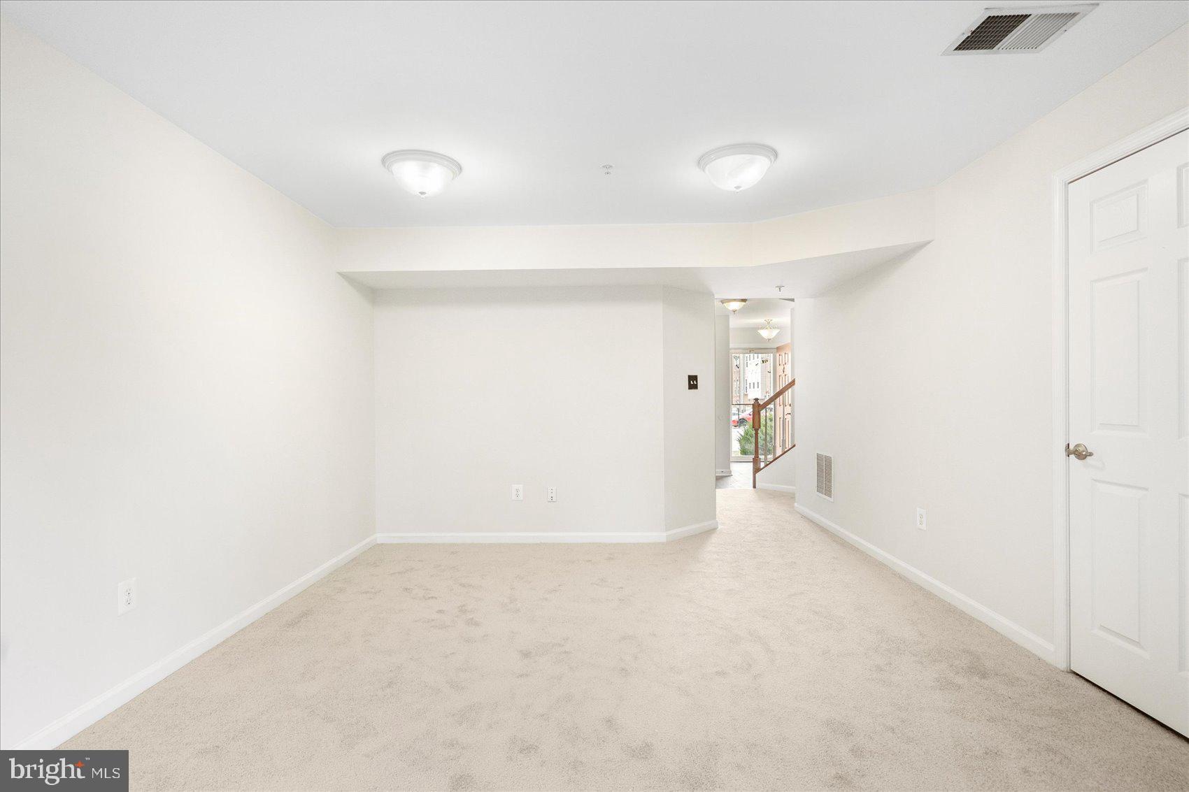 TANYARD SPRINGS - Residential