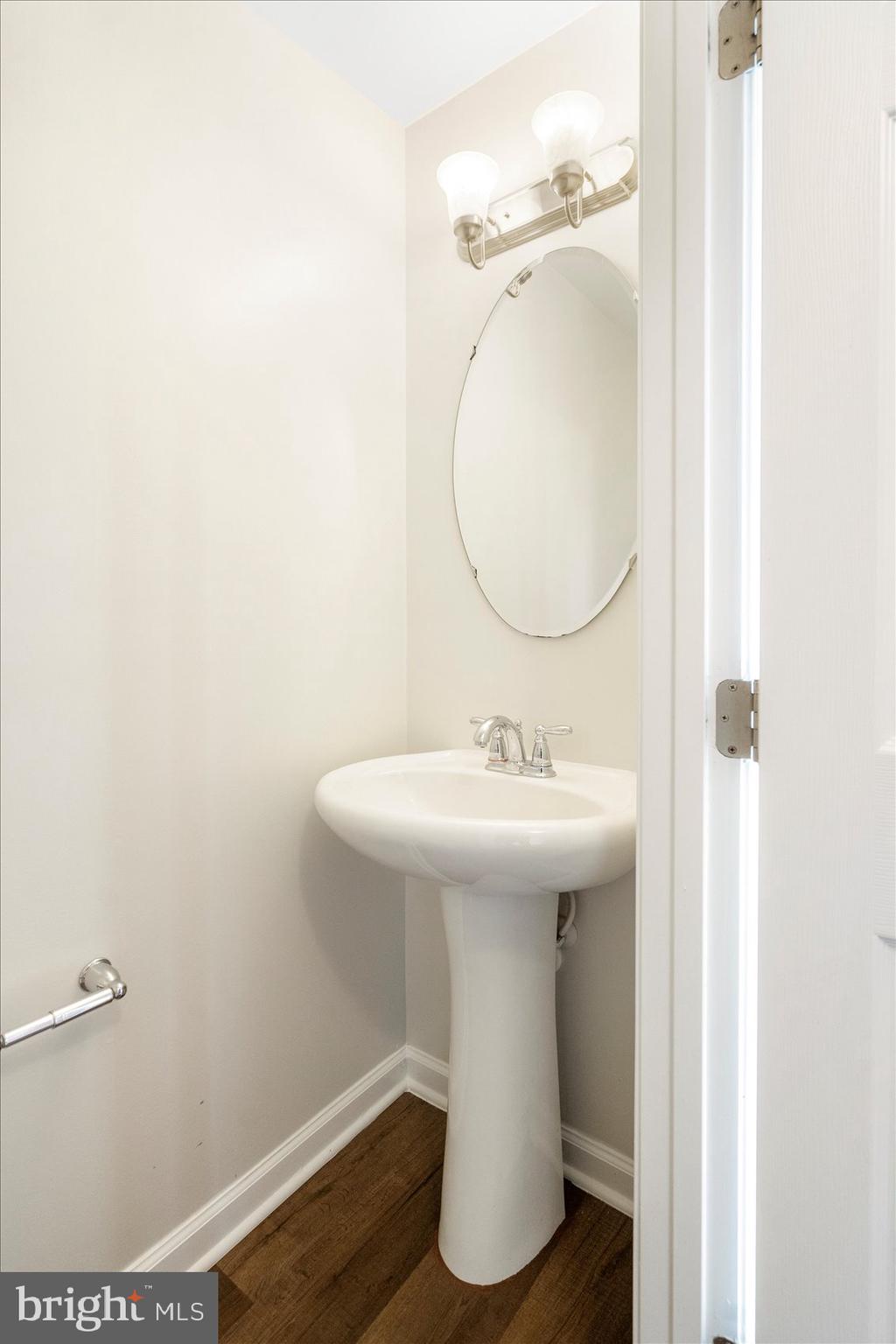 TANYARD SPRINGS - Residential