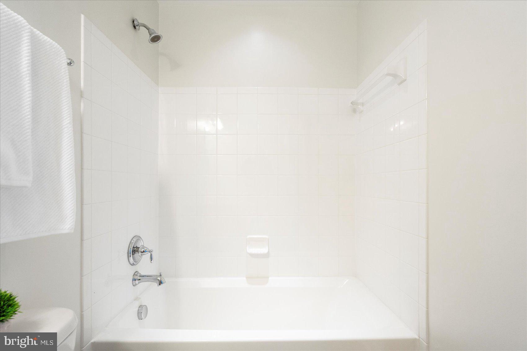 TANYARD SPRINGS - Residential