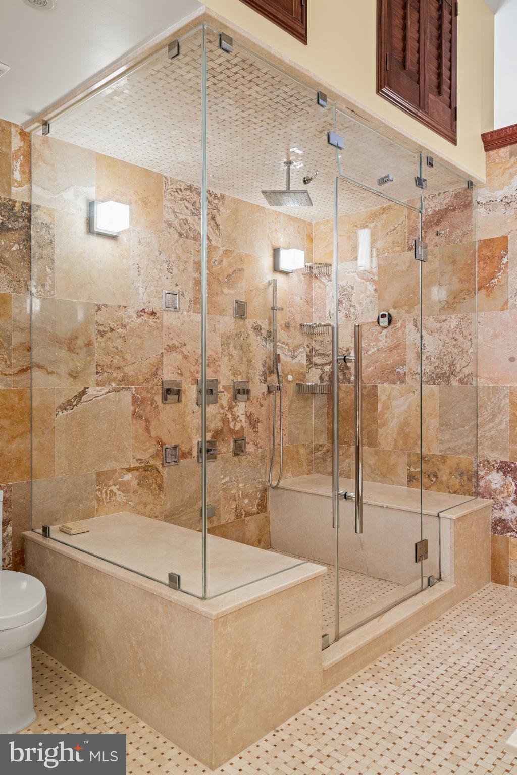 WASHINGTON SQ - Residential