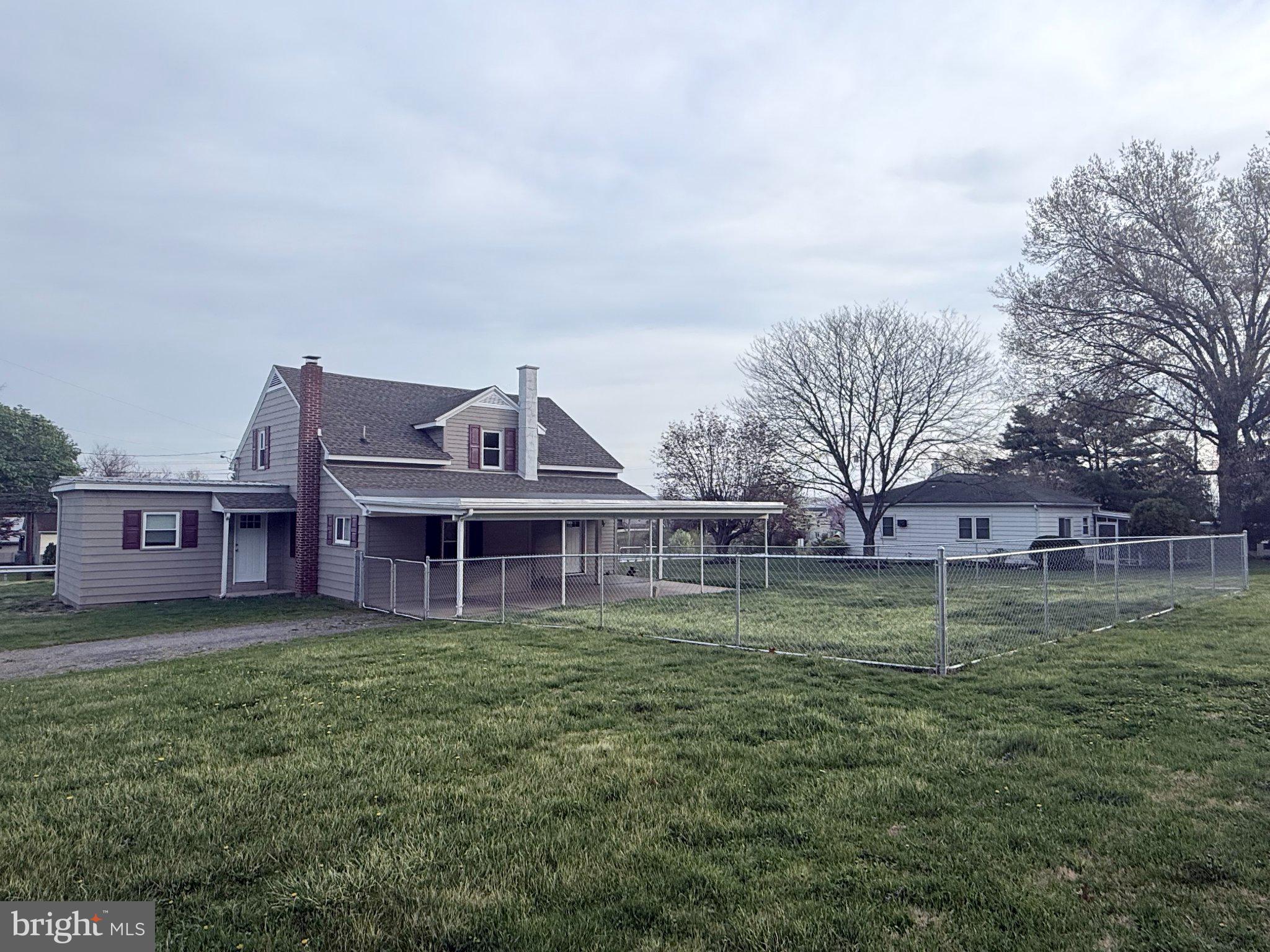 ELIZABETHVILLE BOROUGH - Residential